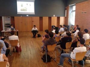 CONFERENCE - Fernando Maguna joue pendant la conférence consacrée à Anibal Troilo à Tangopostale Toulouse, juillet 2014